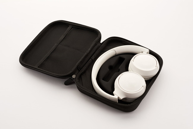 headphone with black case