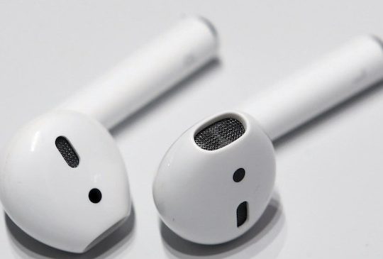 airpods not working