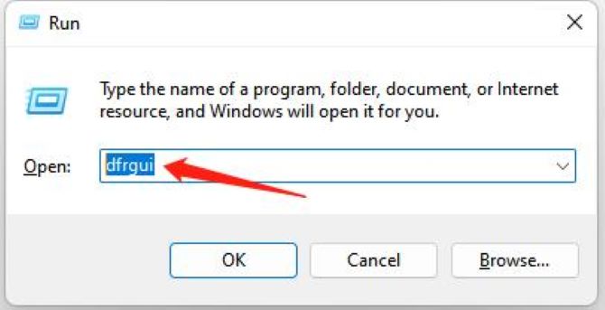 windows 11 run dfrgui
